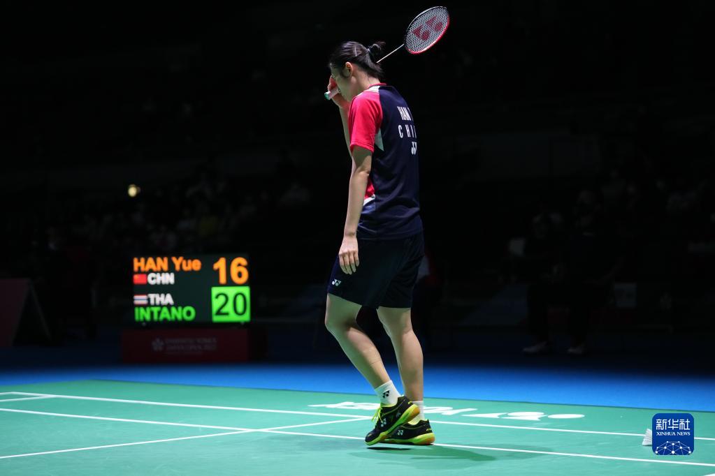 仅展现了她 仅展现了她