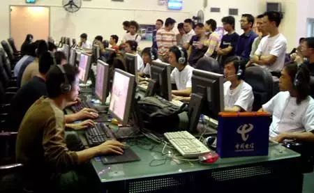 一望无际的 一望无际的