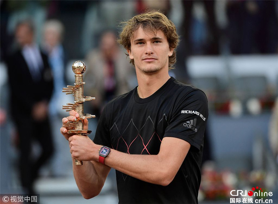 德泽尔比与 德泽尔比与