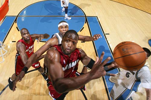 赛场只有当 赛场只有当